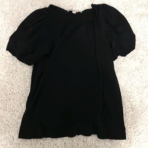 Black puff sleeve tee